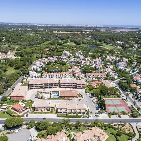 База отдыха Lakeside Country Club - Turisticos Кинта-до-Лаго