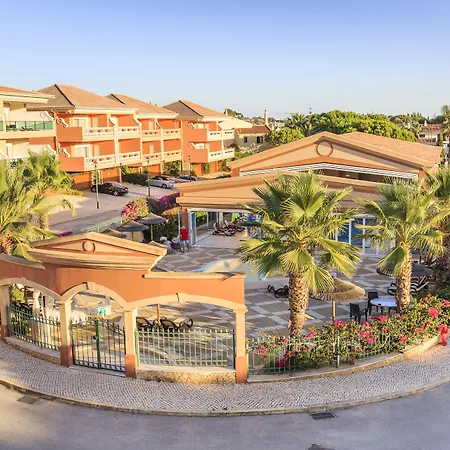 Lakeside Country Club - Turisticos Кинта-до-Лаго