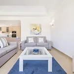Lakeside Country Club - Turisticos