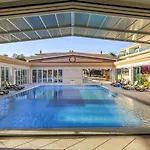 Lakeside Country Club - Turisticos Prázdninový areál
