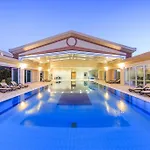 Lakeside Country Club - Turisticos 4*