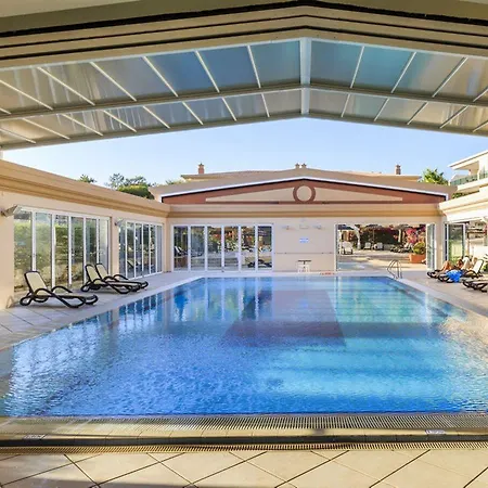 Lakeside Country Club - Turisticos