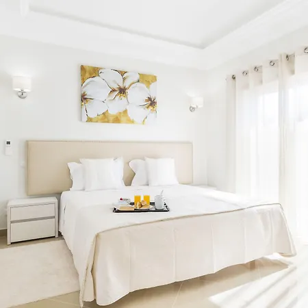 Lakeside Country Club - Turisticos Tatil parkı 4*