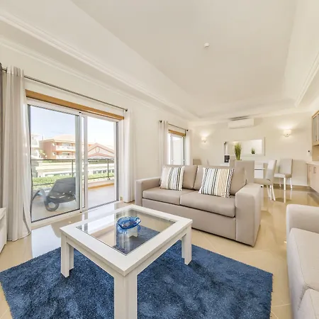 Lakeside Country Club - Turisticos Tatil parkı 4*