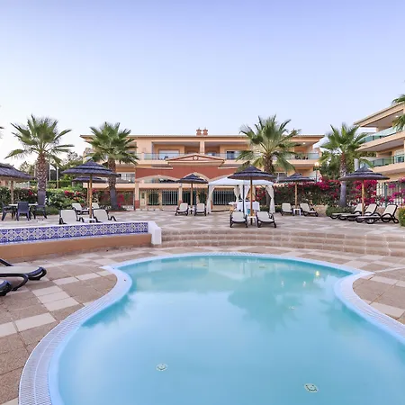 Lakeside Country Club - Turisticos Quinta do Lago